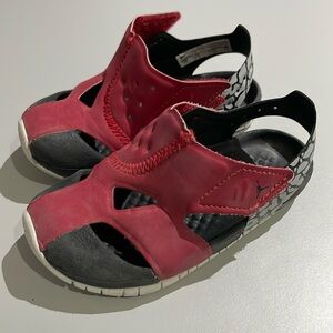 Jordan Flare Sandals, size 7c